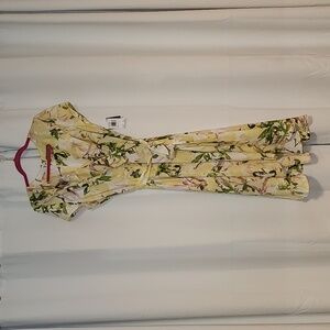 NWT Beautiful Floral Yellow Sundress